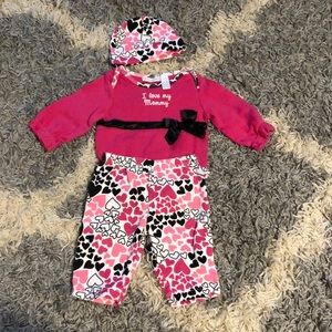 3 PIECE SET!!! First Impressions 0-3M outfit!!!